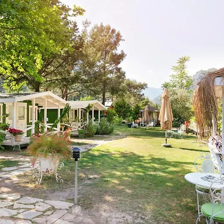 Couette-café Lukkies 3*