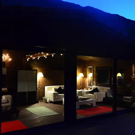 Bed and Breakfast Lukkies 4*