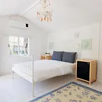 Bed and Breakfast Lukkies