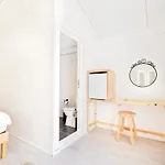 Bed and Breakfast Lukkies 4*